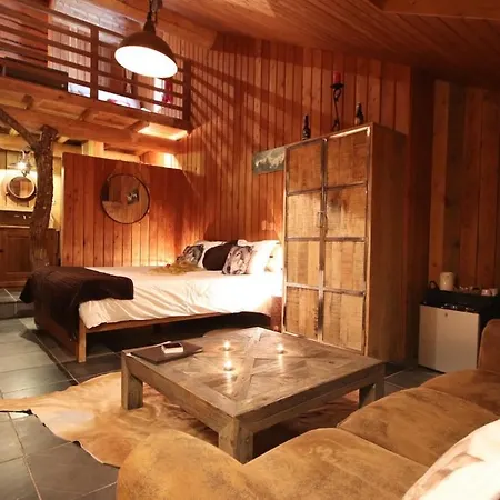 לינה וארוחת בוקר Oa6 Casa Oberfeulen